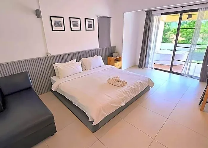 โรงแรม Loft Berry Ratchaburi