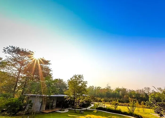 โรงแรม Loft Berry 3*